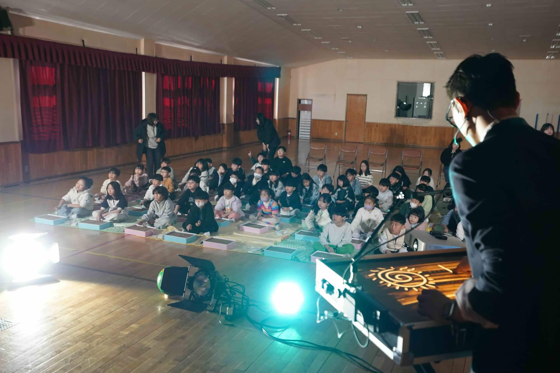 샌드 매직쇼와 샌드아트 체험 현장